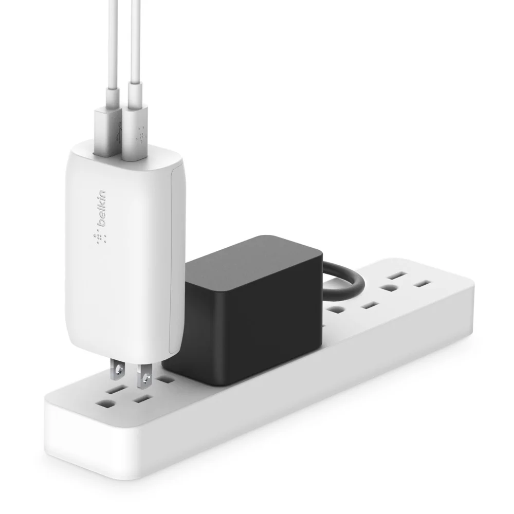 Cargador Belkin Dual-Port USB-C y USB-A con cable USB-C a Lighting F7U097DQ04