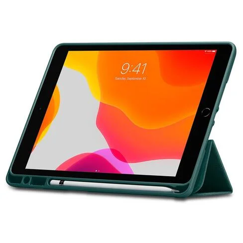 Funda para iPad 10.2" Spigen Urban Fit (7/8th Gen)