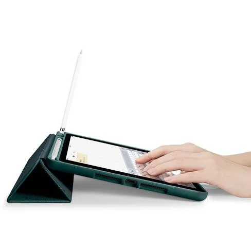 Funda para iPad 10.2" Spigen Urban Fit (7/8th Gen)