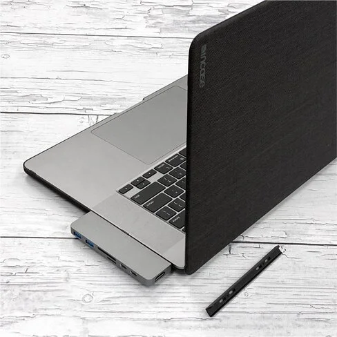 Adaptador Hyper+ Hub HyperDrive DUO 7-en-2 USB-C