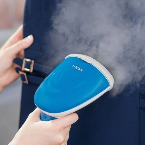 Plancha Vertical de vapor Ufesa de 1700W GS1700
