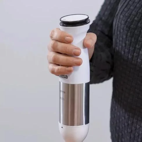 Batidora de Mano Ufesa de 800W BP4562