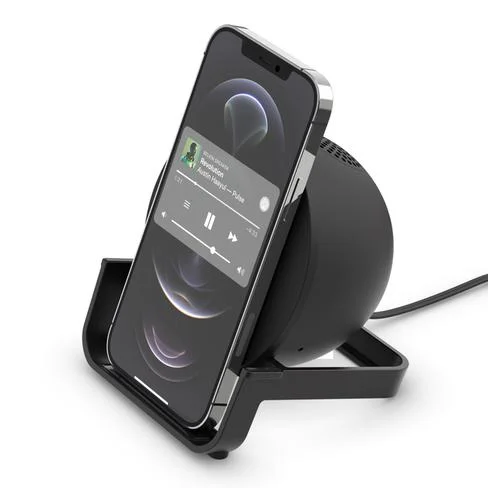 Base de carga inalambrica Belkin SoundForm Charge con parlante bluetooth 10W