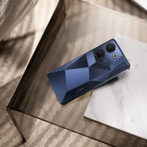 Celular TECNO Camon 20