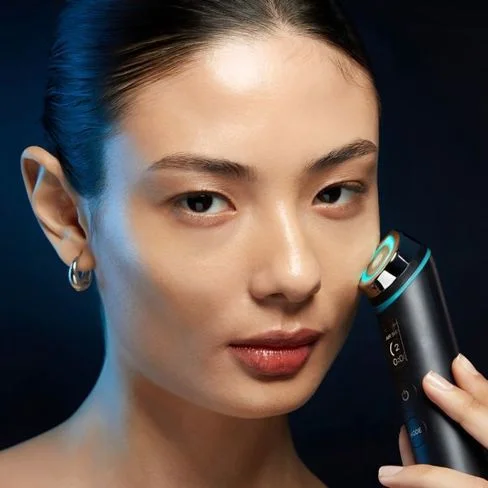 Rejuvenecedor Facial 6 en 1 Medicube Age-R Booster Pro