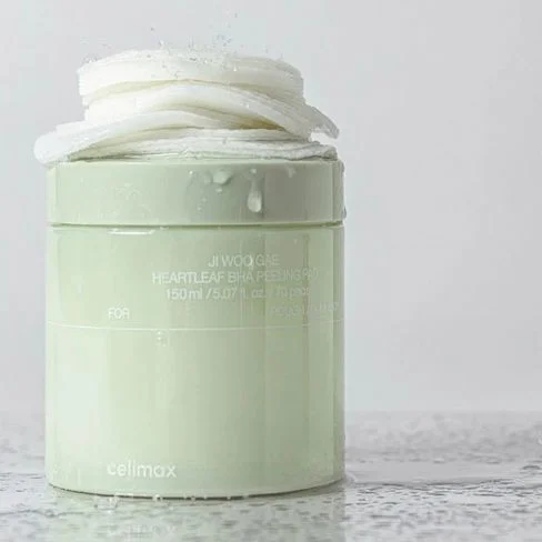 Pads Exfoliantes Celimax Ji Woo Gae Cica BHA Peeling - 60 unidades